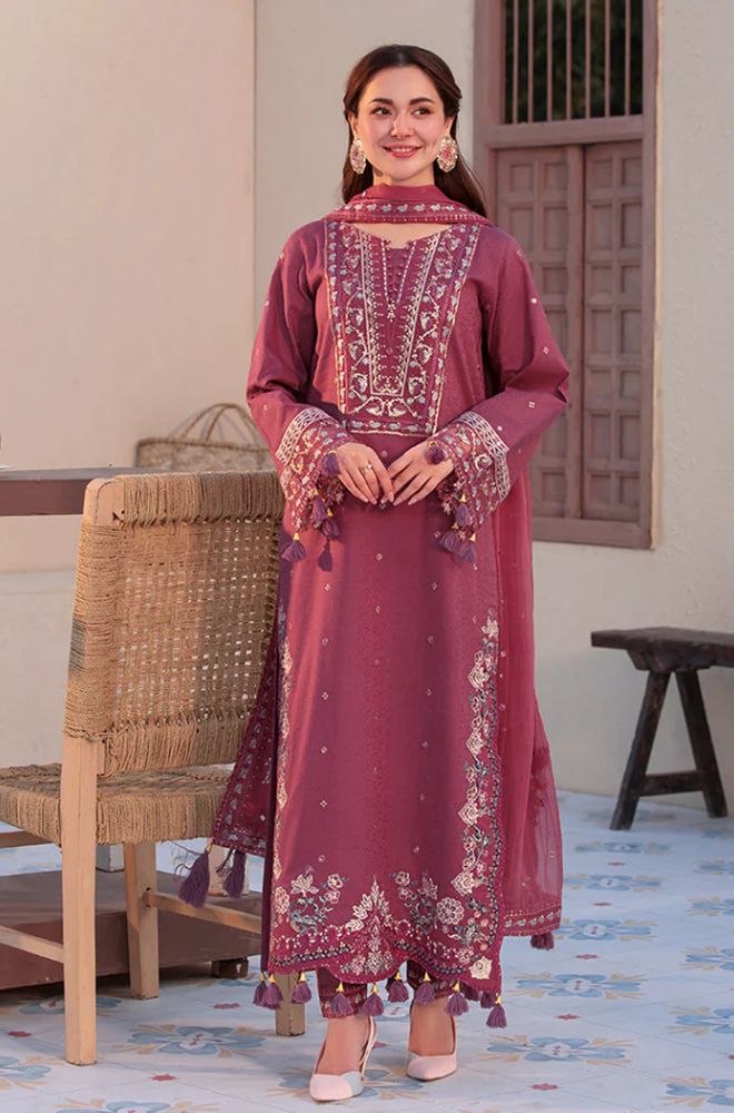 HANIA AMIR 3pc Casual Winter Collection
